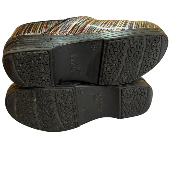 Dansko Women’s Multicolor Patent Leather Professional Clogs Size 37 (US 6.5-7) - Picture 9 of 10